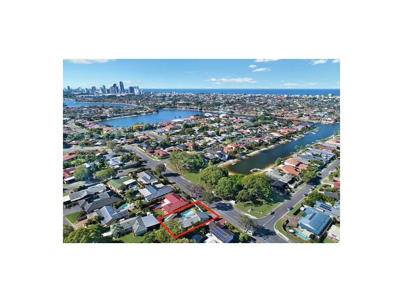 351 Rio Vista Boulevard, Mermaid Waters QLD 4218