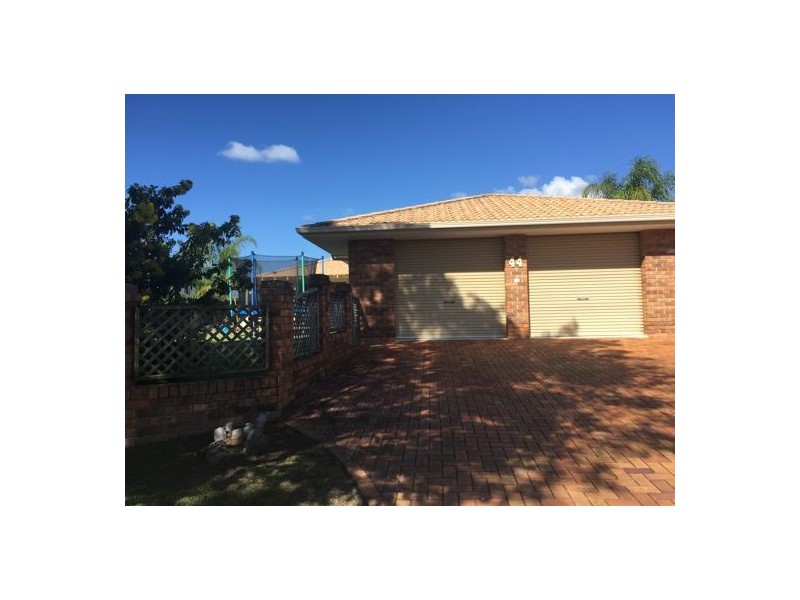 44 Auk Avenue, Burleigh Waters QLD 4220
