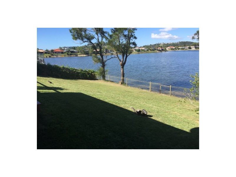 44 Auk Avenue, Burleigh Waters QLD 4220