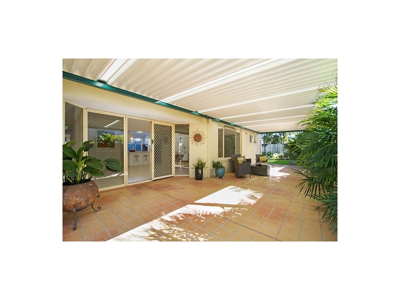 9 Massachusetts Court, Varsity Lakes QLD 4227