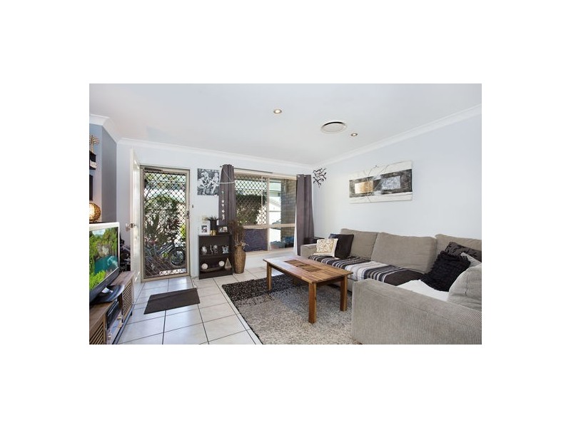 6/12 -16 Bottlewood Crt, Burleigh Waters QLD 4220