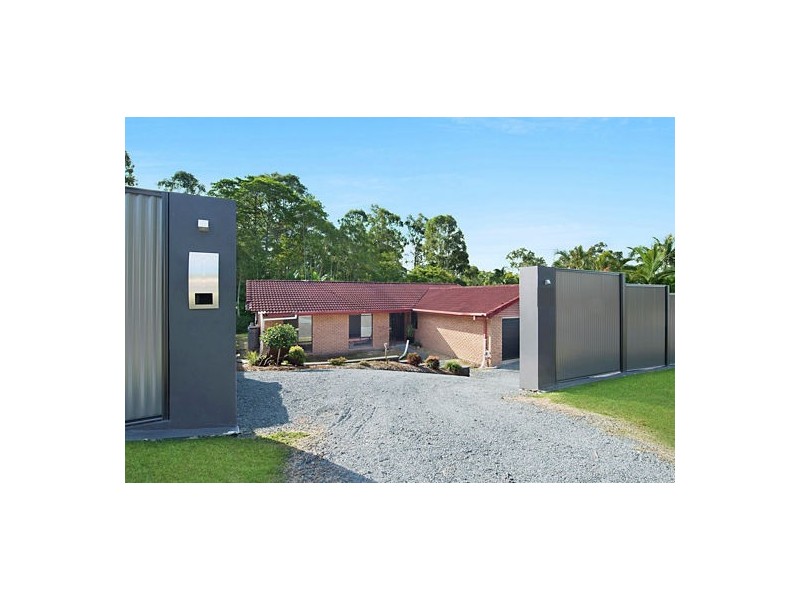 19 Woolmere Street, Carrara QLD 4211