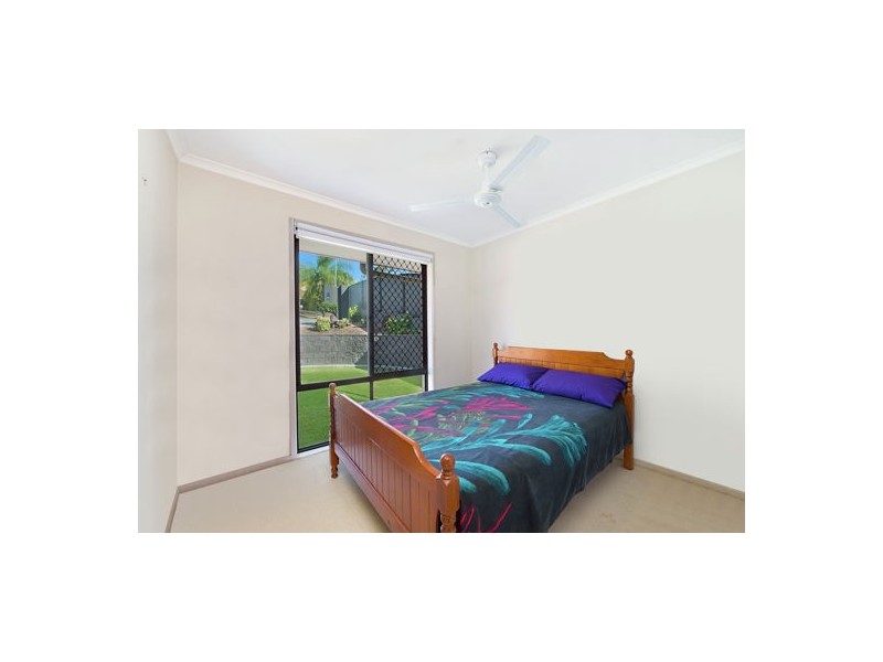19 Woolmere Street, Carrara QLD 4211