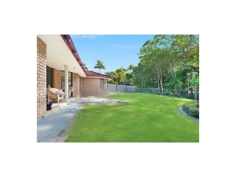 19 Woolmere Street, Carrara QLD 4211