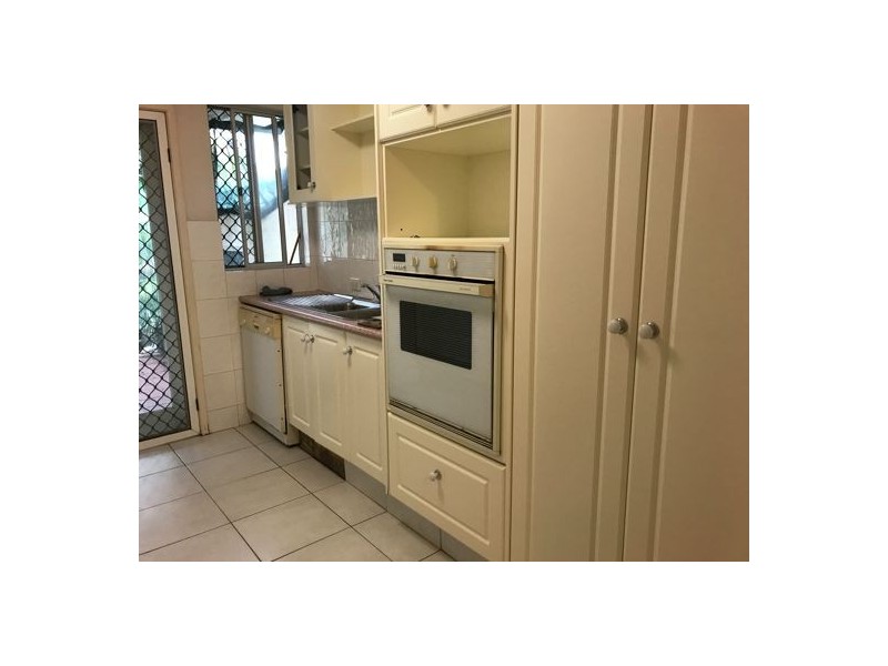 7 Pisa court, Surfers Paradise QLD 4217