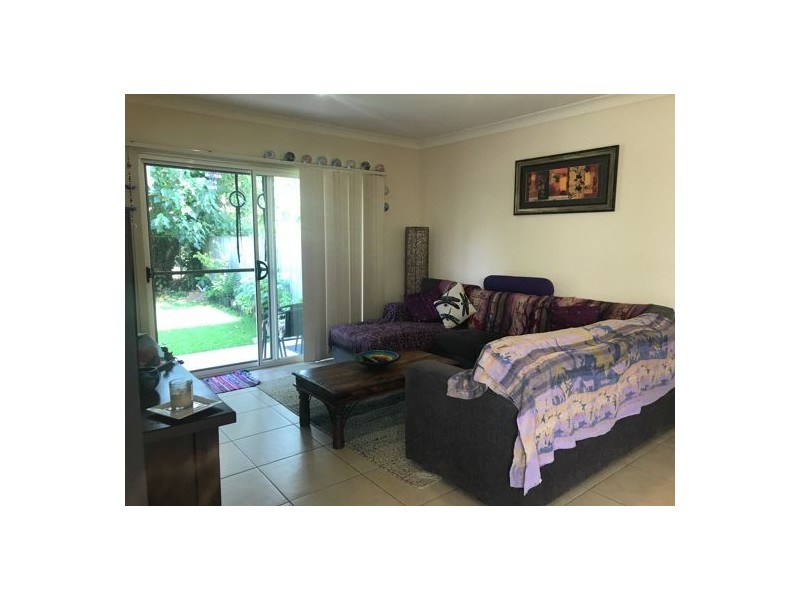 1/70 Third Avenue, Palm Beach QLD 4221