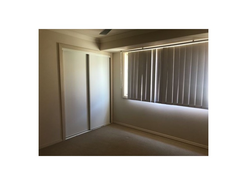 1/70 Third Avenue, Palm Beach QLD 4221
