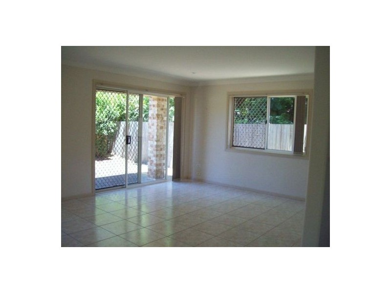 1/40 Nobby Parade, Miami QLD 4220