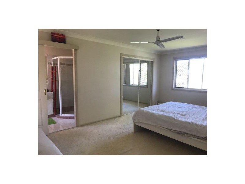 1/40 Nobby Parade, Miami QLD 4220