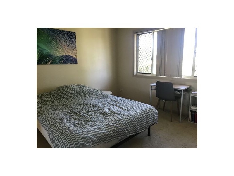 1/40 Nobby Parade, Miami QLD 4220