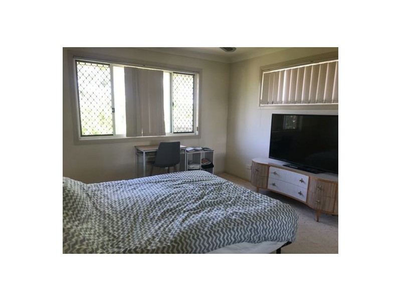 1/40 Nobby Parade, Miami QLD 4220