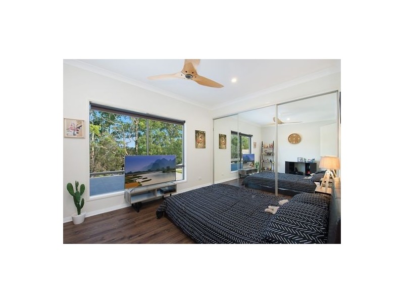 29 Sky Royal Tce, Burleigh Heads QLD 4220