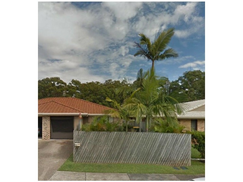2/32 Binstead drive, Southport QLD 4215