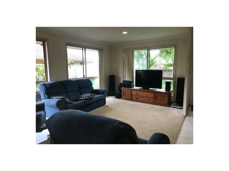 2/32 Binstead drive, Southport QLD 4215