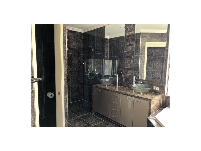 2315 Belmont court, Hope Island QLD 4212
