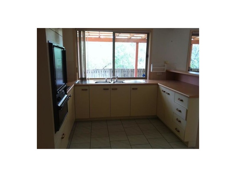 2/26 Binstead drive, Southport QLD 4215