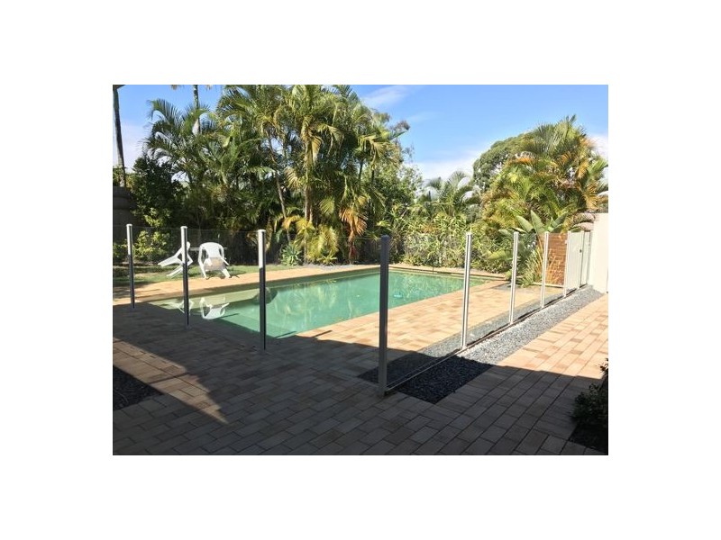 136 Glen Eagles Drive, Robina QLD 4226