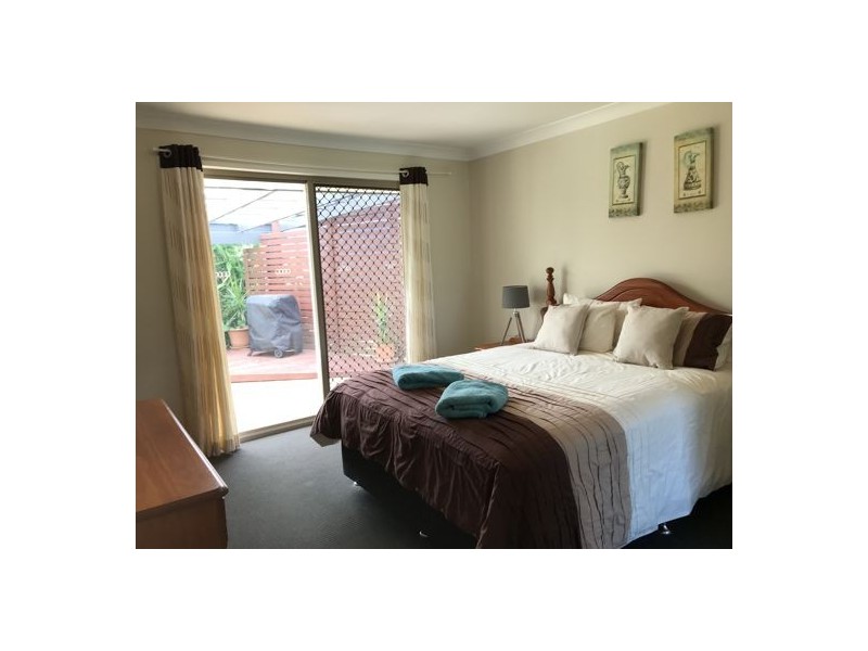 136 Glen Eagles Drive, Robina QLD 4226