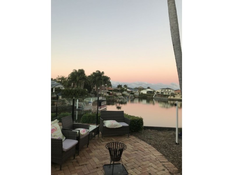 6 Key Largo, Clear Island Waters QLD 4226