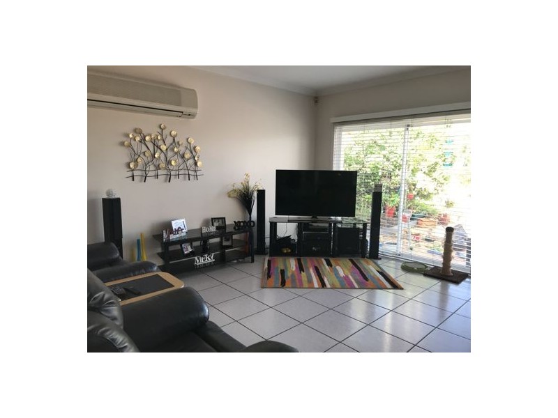 6 Key Largo, Clear Island Waters QLD 4226