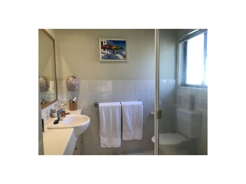 18 Nardoo street, Robina QLD 4226