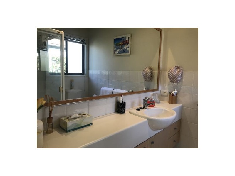 18 Nardoo street, Robina QLD 4226