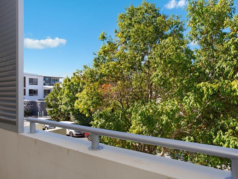 133/1-7 Moores Crescent, Varsity Lakes QLD 4227