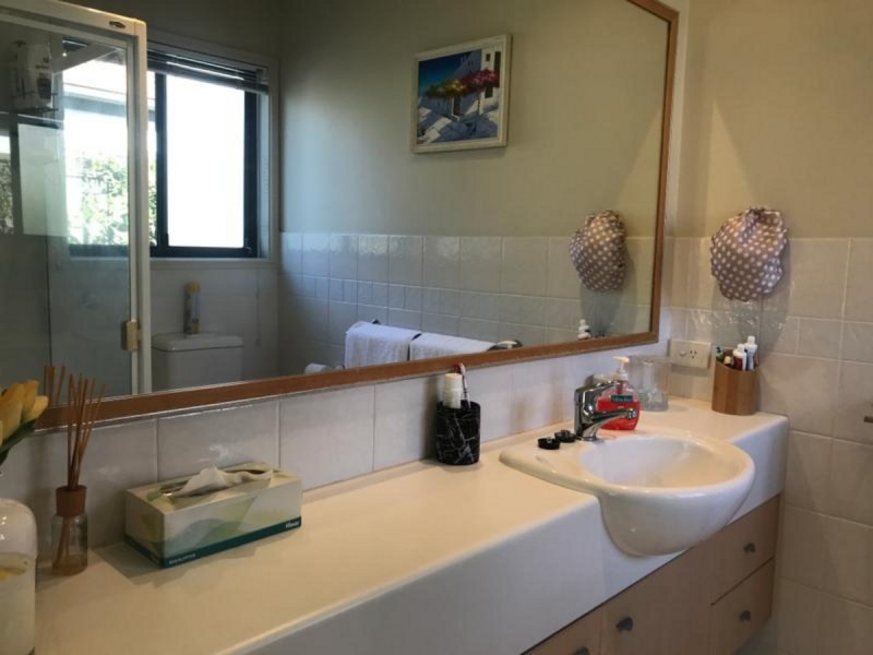 18 Nardoo Street, Robina QLD 4226
