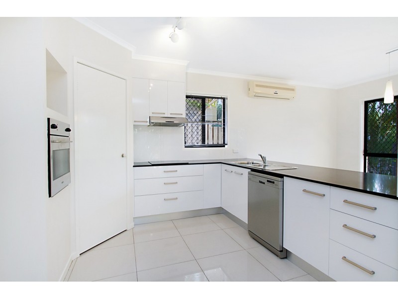 29 Royal Links Drive, Robina QLD 4226