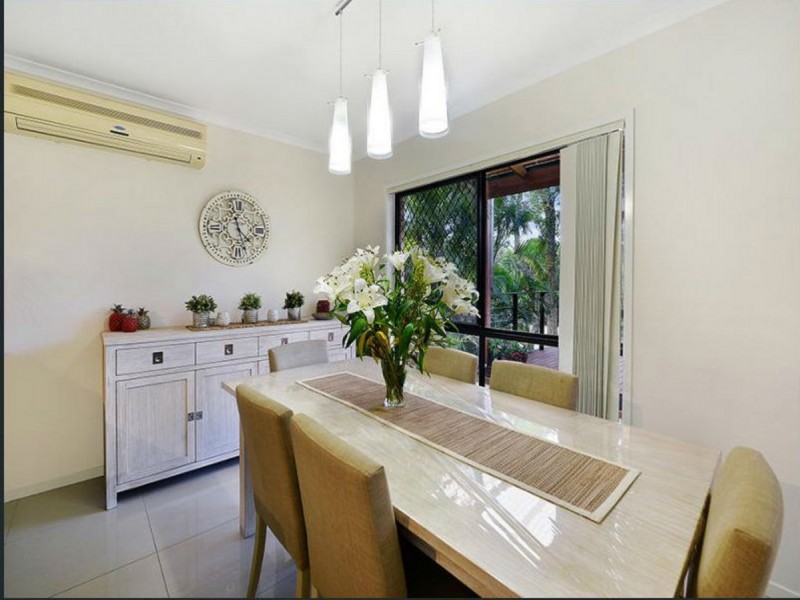 29 Royal Links Drive, Robina QLD 4226