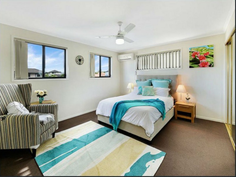 29 Royal Links Drive, Robina QLD 4226