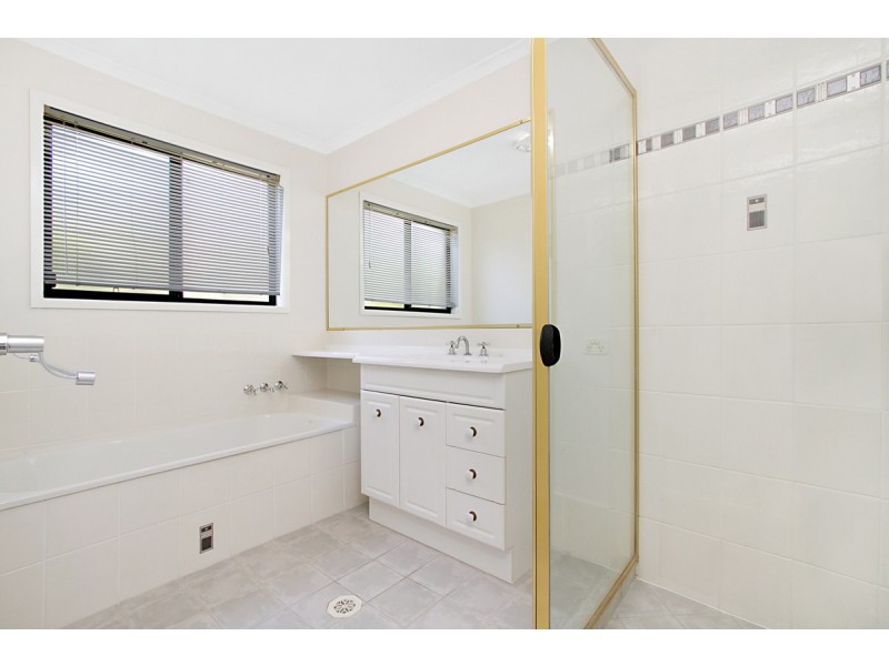 29 Royal Links Drive, Robina QLD 4226