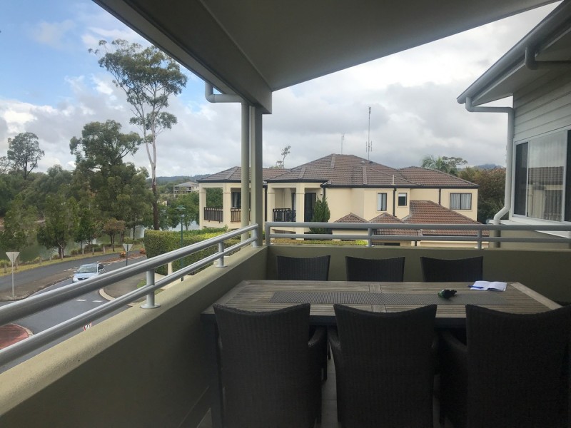 2/39 Bayswater Avenue, Varsity Lakes QLD 4227