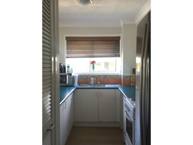 6 1324 Gold Coast Highway, Palm Beach QLD 4221