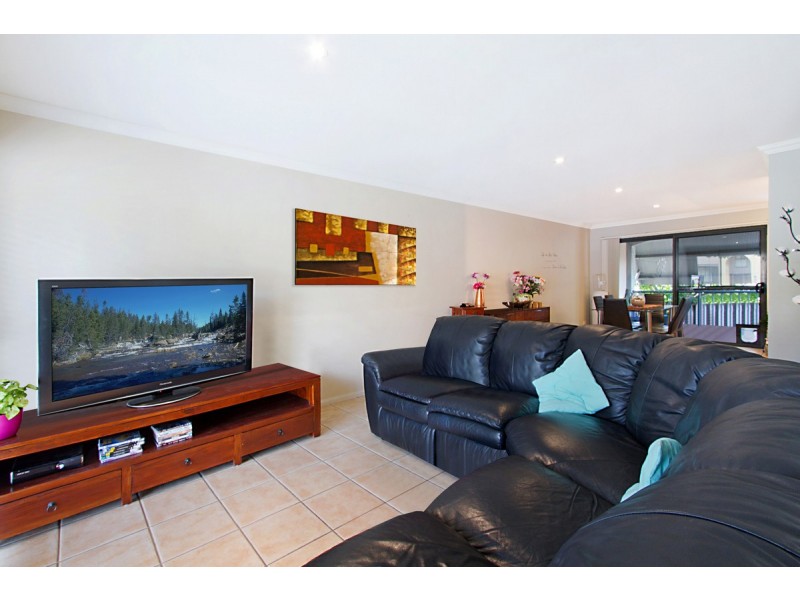 21/20 Fairway Drive, Clear Island Waters QLD 4226