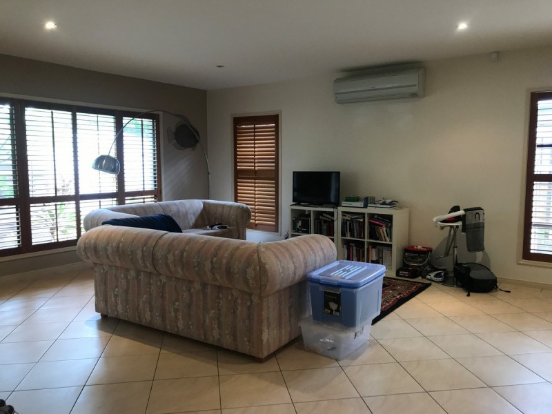 16 Straite Drive, Robina QLD 4226