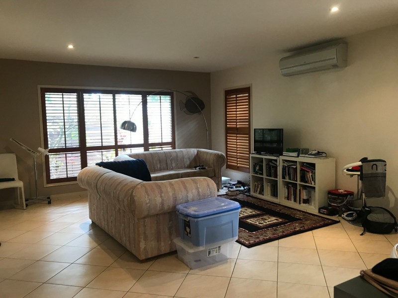 16 Straite Drive, Robina QLD 4226