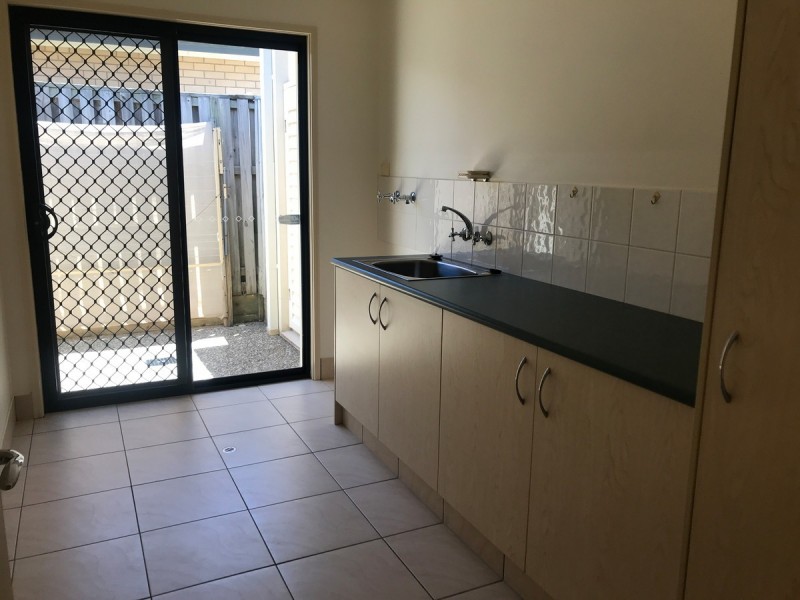 16 Straite Drive, Robina QLD 4226