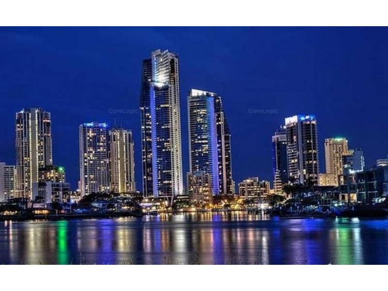 2/8 Saint Kilda Avenue, Broadbeach QLD 4218