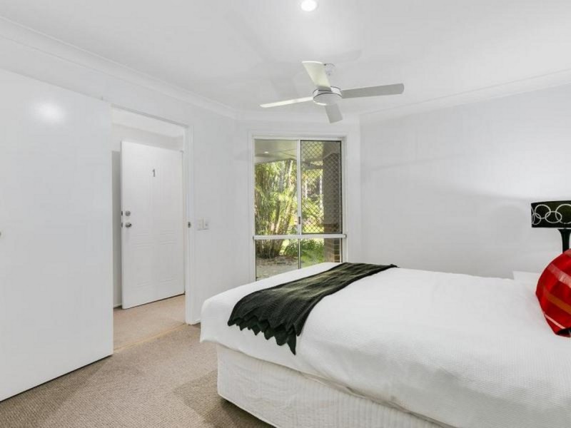 1/32 Glen Eagles Drive, Robina QLD 4226