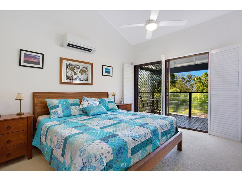 14 Ladds Ridge Road, Burleigh Heads QLD 4220