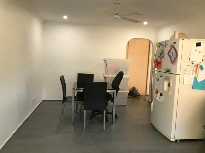 1/19 Eurimbula Court, Paradise Point QLD 4216