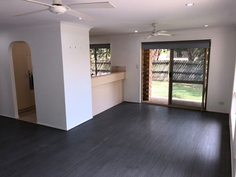 1/19 Eurimbula Court, Paradise Point QLD 4216