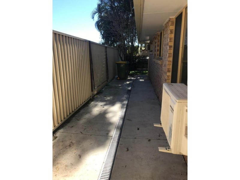 1/19 Eurimbula Court, Paradise Point QLD 4216