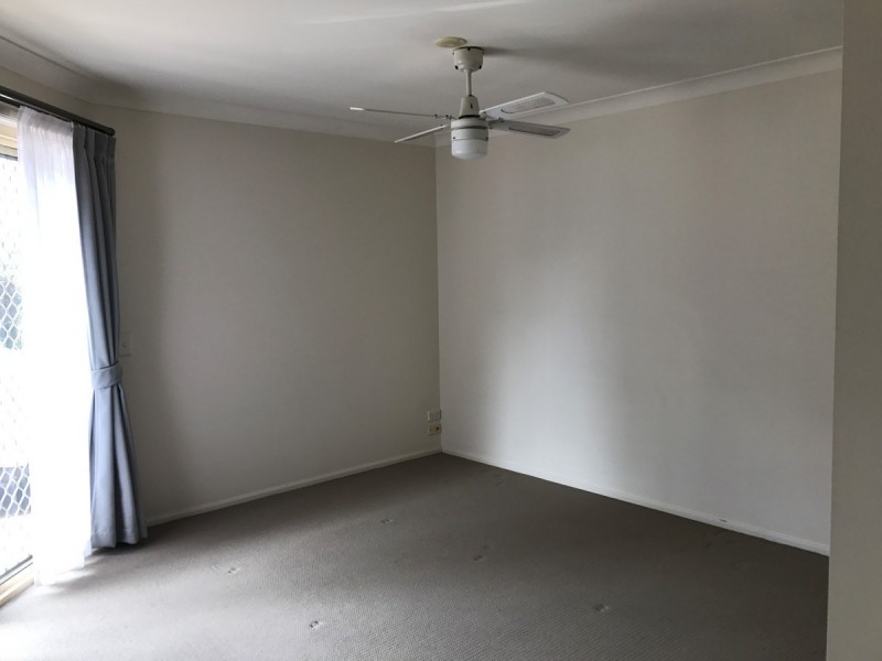 4/2 Simpsons Road, Currumbin Waters QLD 4223