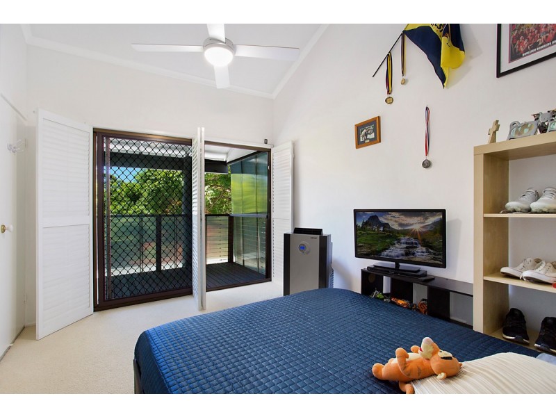 14 Ladds Ridge Road, Burleigh Heads QLD 4220