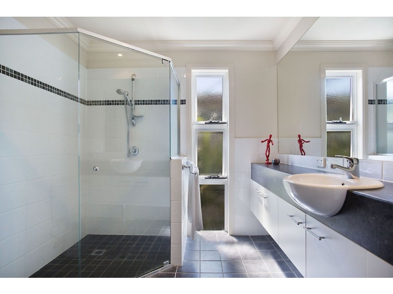 3/18 Tourangeau Crescent, Varsity Lakes QLD 4227