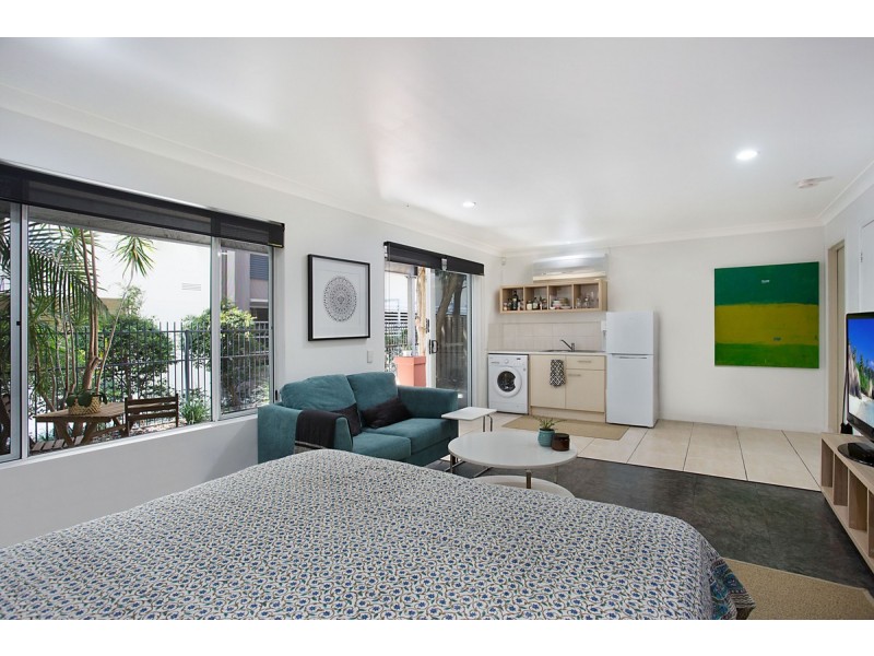 3/18 Tourangeau Crescent, Varsity Lakes QLD 4227