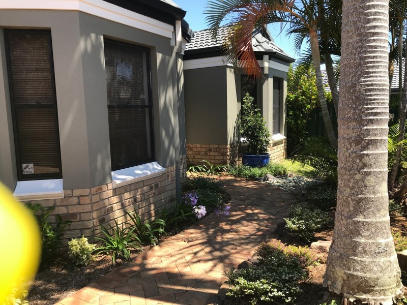 3 Torres Court, Burleigh Waters QLD 4220