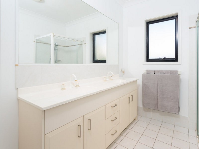 3 Torres Court, Burleigh Waters QLD 4220